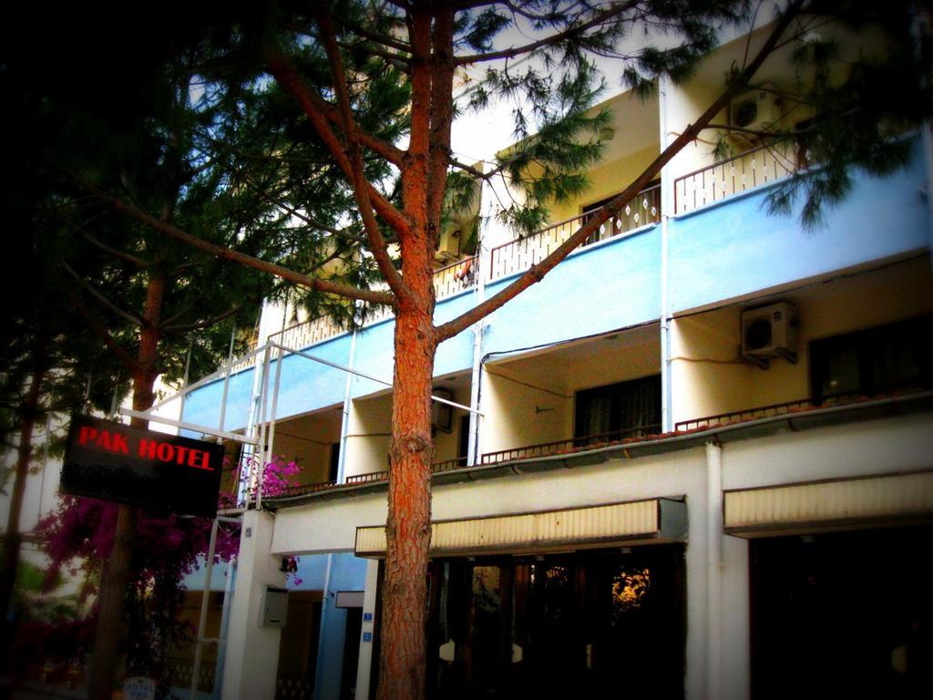 Pak Hotel - Adult Only Kuşadası Buitenkant foto